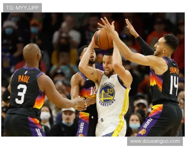 科尔展望未来称赞球队下半场爆发整体表现堪称精彩胜利之路清晰